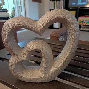 Textured Silver Tone Heart In Heart Sculpture 9.5 In Excellent Condition